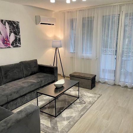 Anet Apartman Visoko Exterior photo